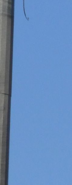 Light tower texture, with a single metal post holding up a large rack of lights.