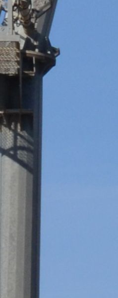 Light tower texture, with a single metal post holding up a large rack of lights.