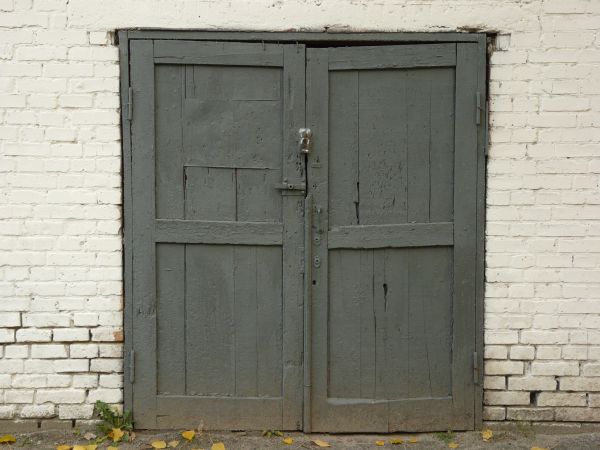 painted grey door texture 0073 - Texturelib painted grey door texture 0073 - Texturelib