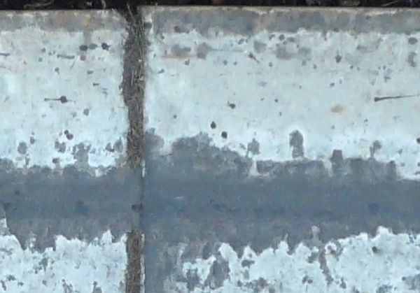 Area 51 Rails Texture rails in white stone texture 0001 - Texturelib